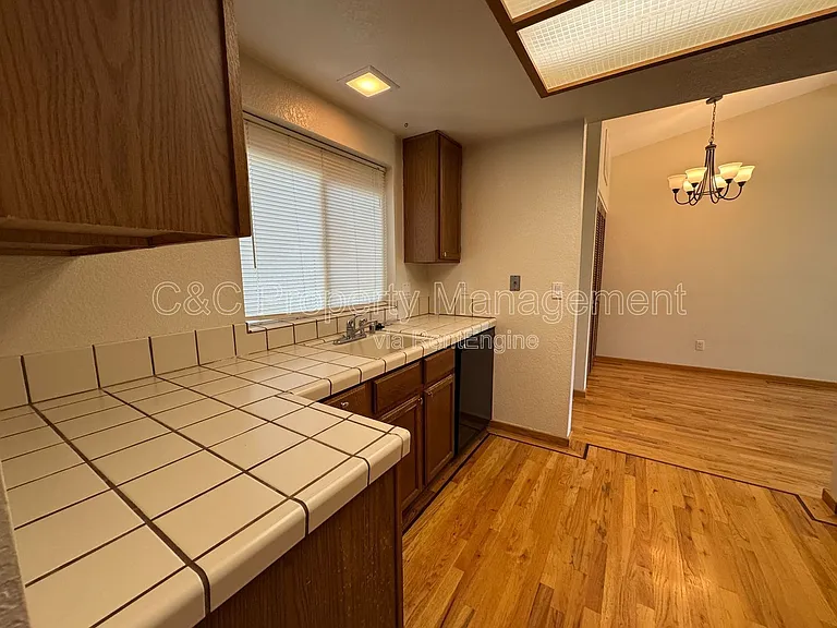 1663 Calle Ranchero — Photo 8
