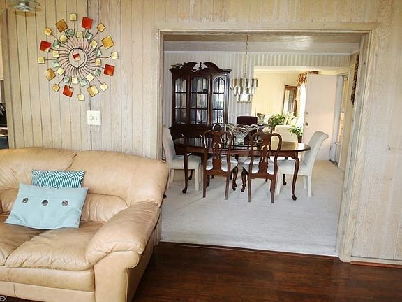 4th image of 3393 Belvoir Blvd