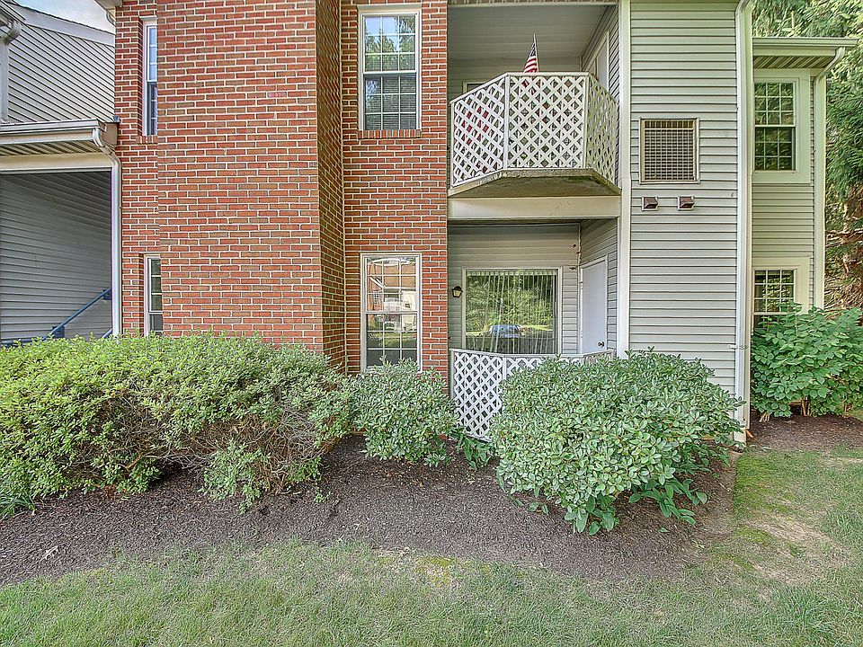 1st image of 513 Diamond Dr