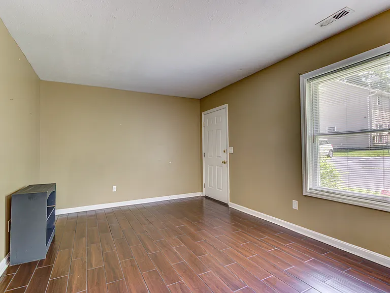 308 N College Ave #A — Photo 5