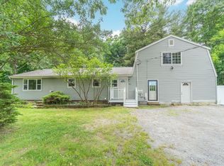 1813 Washington St, East Bridgewater, MA 02333