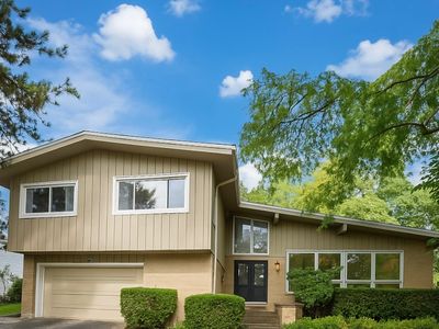 277 Charal Ln, Highland Park, IL, 60035