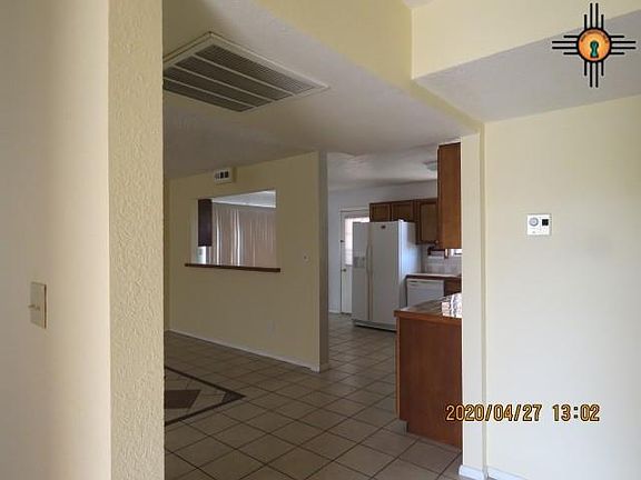 3rd image of 702 Palo Verde Dr #T