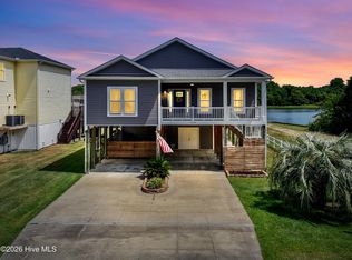 1308 E Yacht Dr, Oak Island, NC 28465