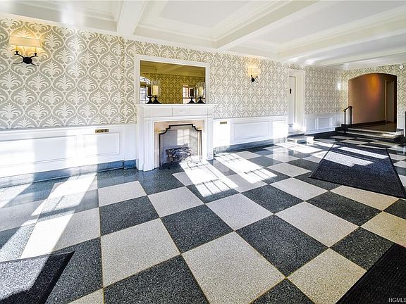 3rd image of 50 N Broadway APT 4C