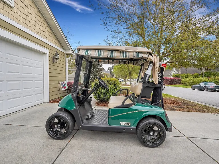 329 Mystic Point Dr — Photo 48