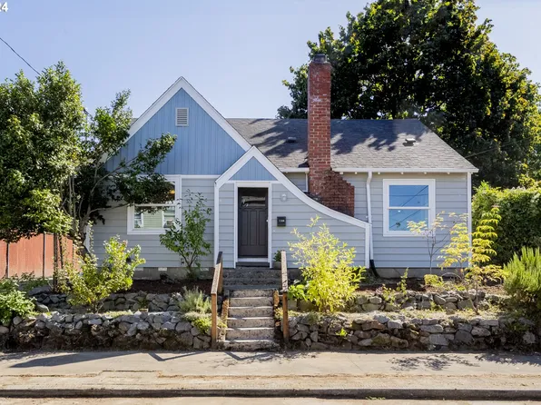 1106 NE Emerson St, Portland, OR 97211