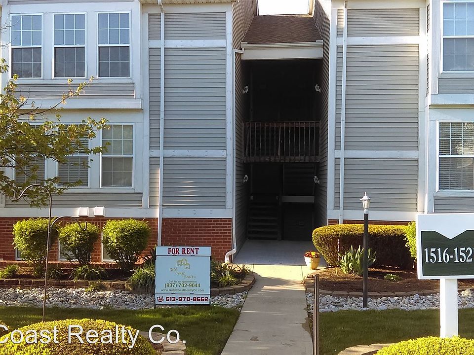 1st image of 1521 Commons Dr