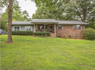 456 Lisbon Rd, Chickamauga, GA 30707