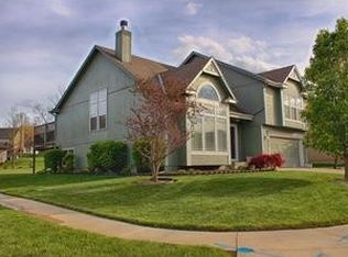 21311 W 51st St, Shawnee, KS 66218