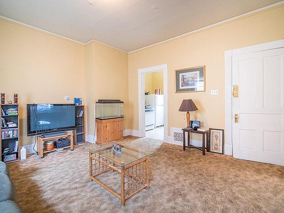 3rd image of 2455 W McKinley Ave #2457