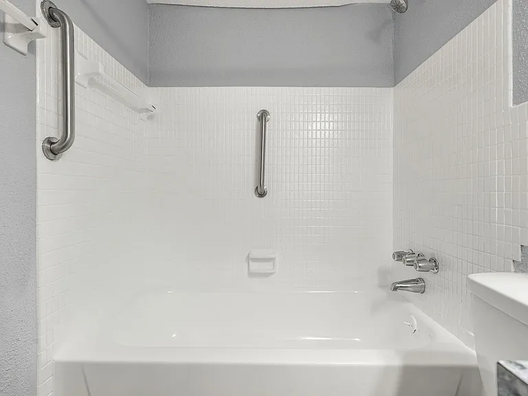 Loft at Third Apartments — Photo 51