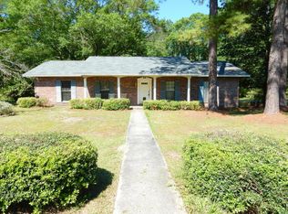 620 2nd St, Chipley, FL 32428
