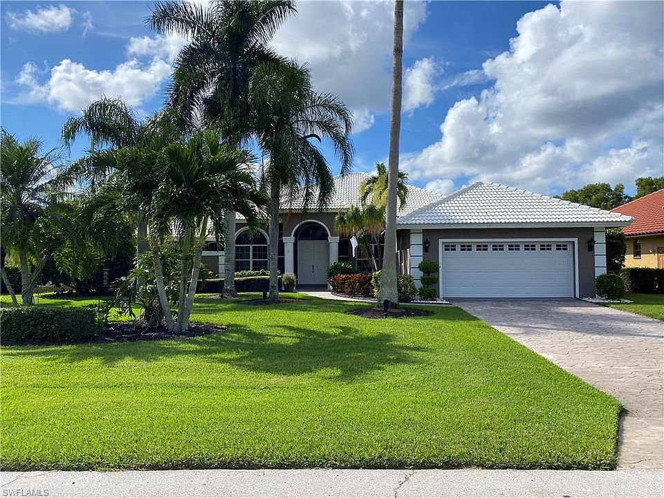 1st image of 9768 Alhambra Ln