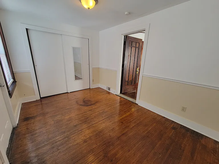 114 Roser St #1 — Photo 13