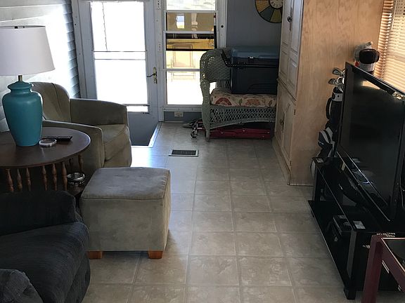 Florida room TV