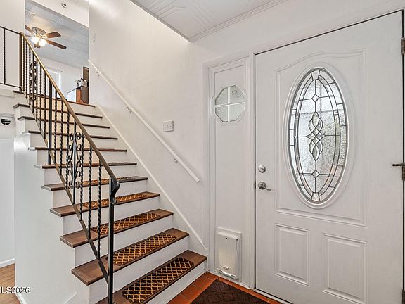 3rd image of 3545 Buckhorn Way