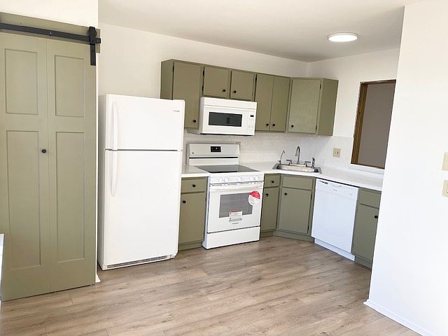 1st image of 3025 Ivy Bush Ct