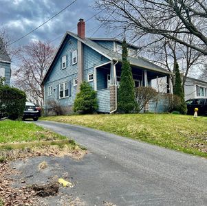 63 Caleb Street, Portland, ME, 04102