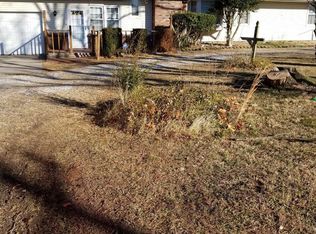 221 W Bland Rd, Lebanon, MO 65536