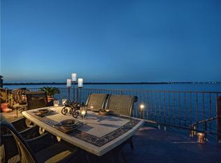 1107 The Cape Rd UNIT 12, Horseshoe Bay, TX 78657