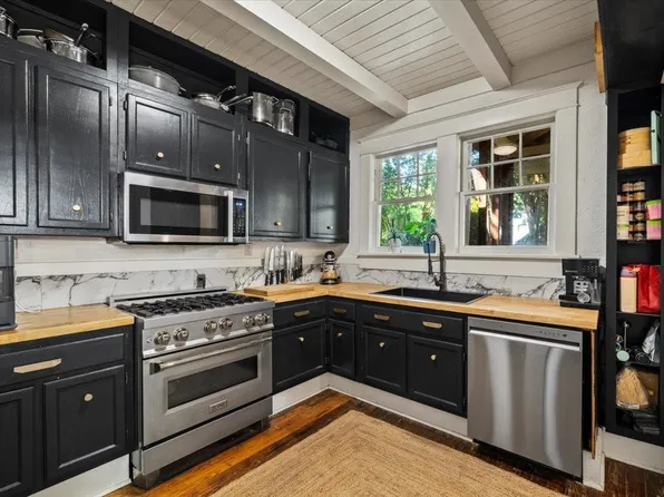 105 N Cox St, Memphis, TN 38104