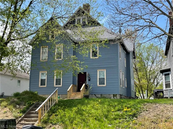 1227 Logan Ave NW, Canton, OH 44703