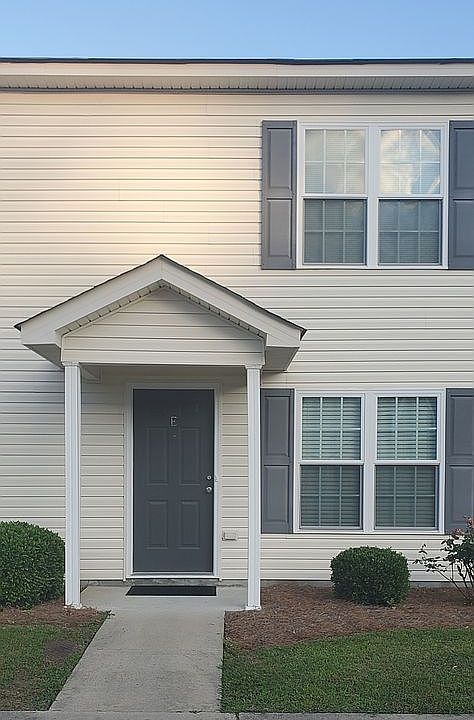 1st image of 4259 E Dudleys Grant Dr