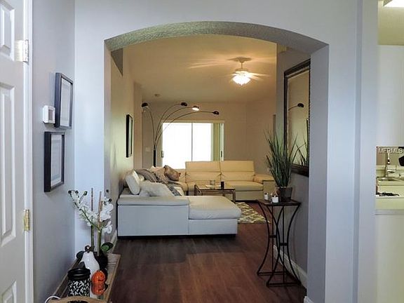 2nd image of 30731 Tremont Dr