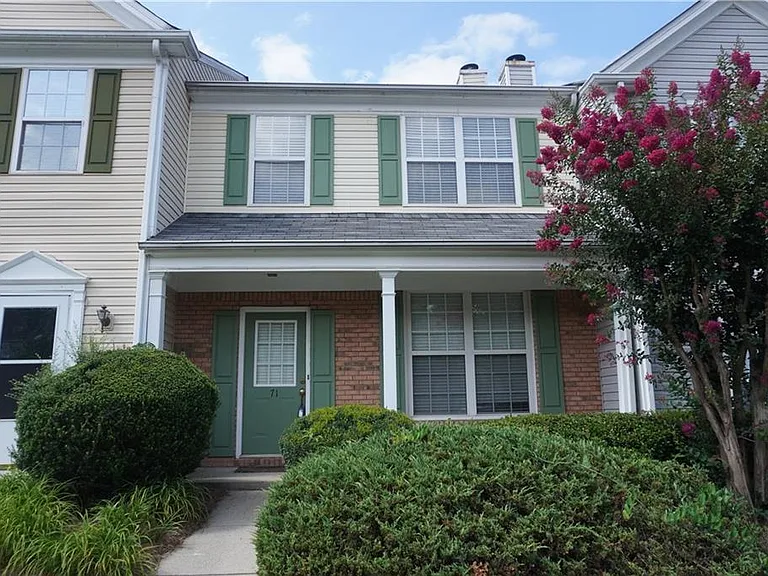 71 Highoak Dr NE #13 — Photo 1