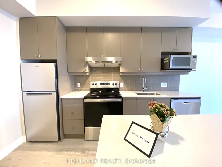 3220 William Coltson Ave #815 — Photo 8
