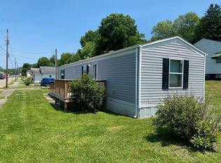 301 E Main St, Paden City, WV 26159