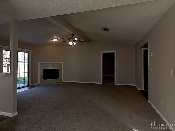 2nd image of 8014 Macnaughton Dr