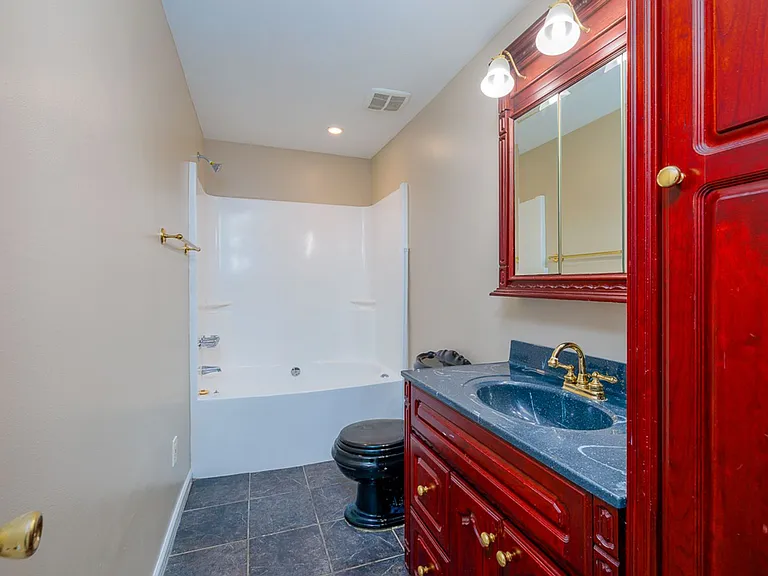 1789 Moonstone Dr — Photo 26