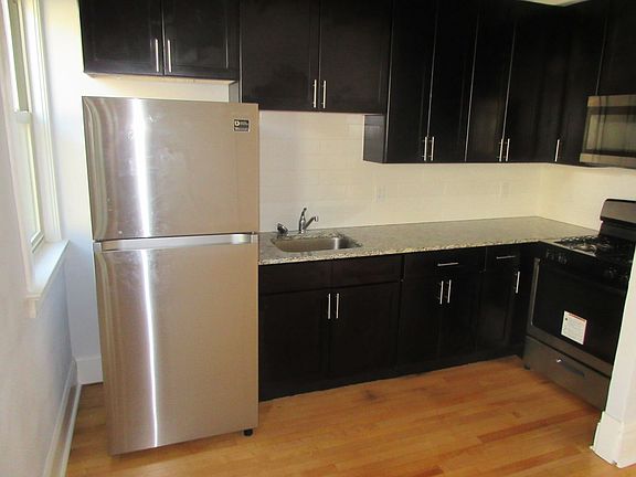 5th image of 115 S Main St #5