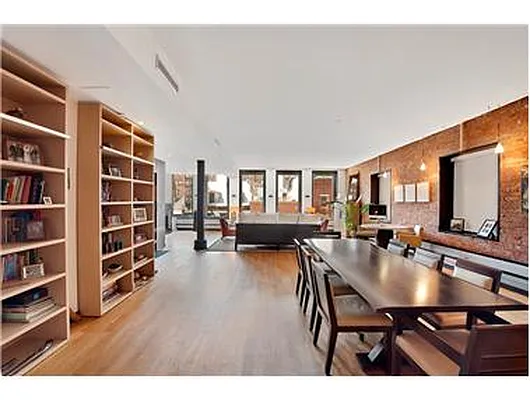 Rented by Douglas Elliman | media 18