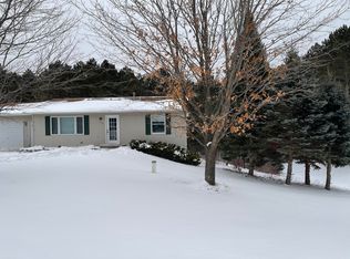 260 Klarer Hinnel Dr, Gaylord, MI