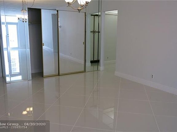 3rd image of 4250 Galt Ocean Dr APT 9S