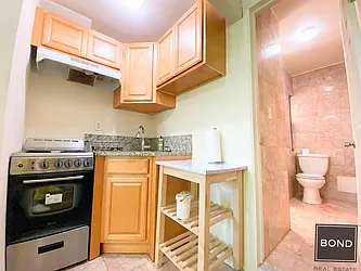 Rented by Bond New York