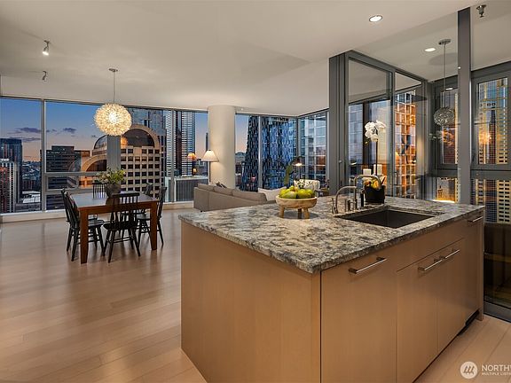 3rd image of 1521 2nd Avenue #3102