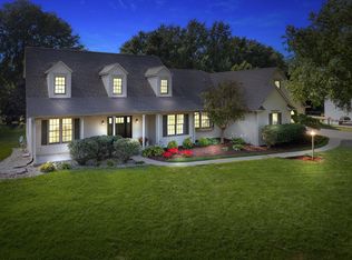 50935 Stone Hill Ct, Granger, IN 46530