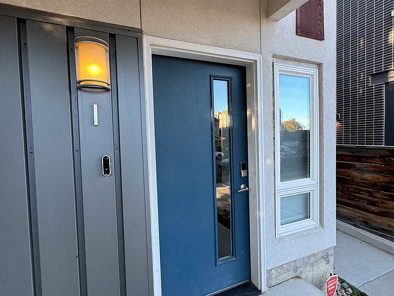 2725 W 25th Ave — Photo 6
