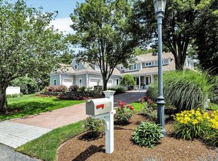 59 Eagle Dr, Mashpee, MA 02649