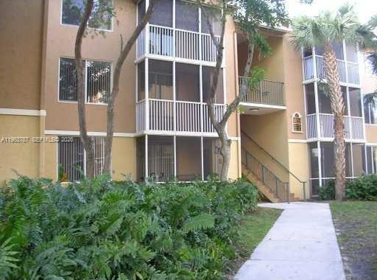 4055 W McNab Rd #303H, Pompano Beach