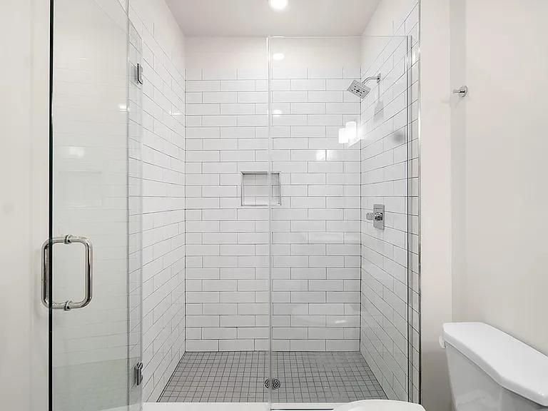 1148 N 2nd St #3H — Photo 12