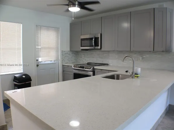 4700 Washington St APT 209, Hollywood, FL 33021