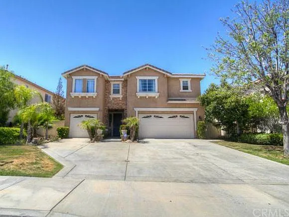 33578 Abbey Road — Photo 1