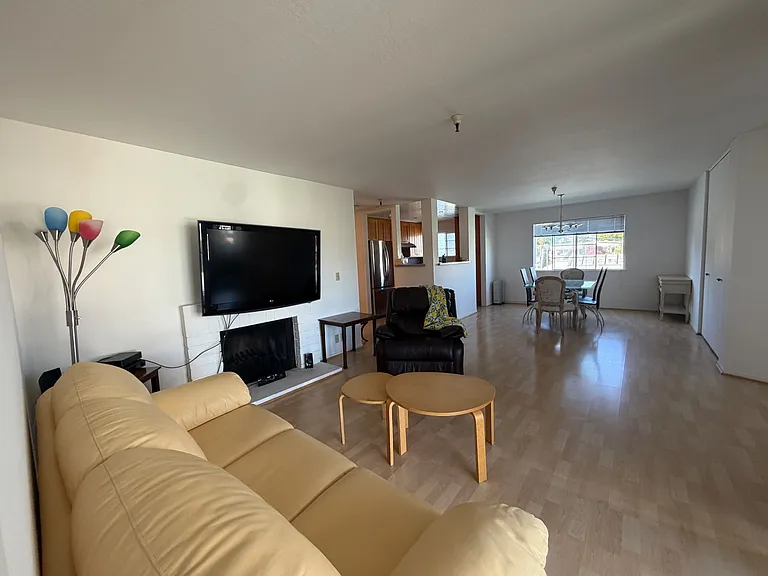 1943 Mount Vernon Ct #202 — Photo 7
