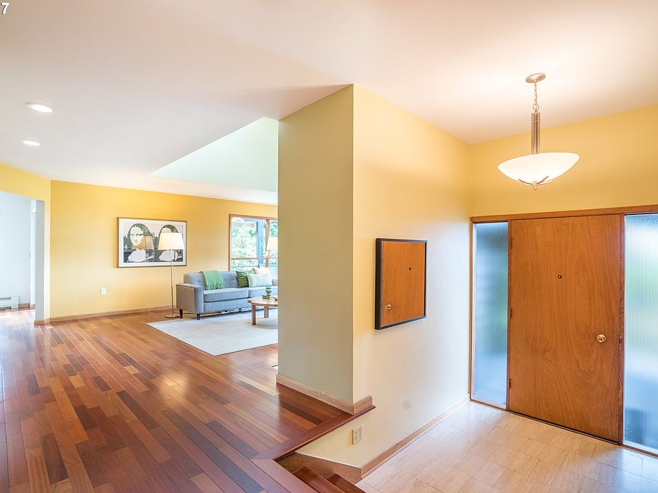 2631 SW Sherwood Dr, Portland, OR 97201 | Zillow
