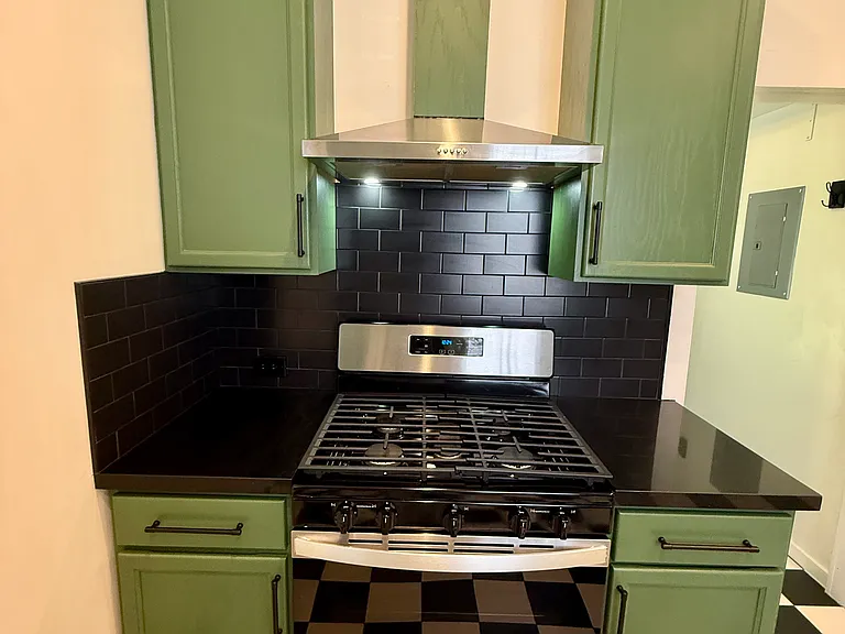 1346 Calistoga Ave — Photo 14